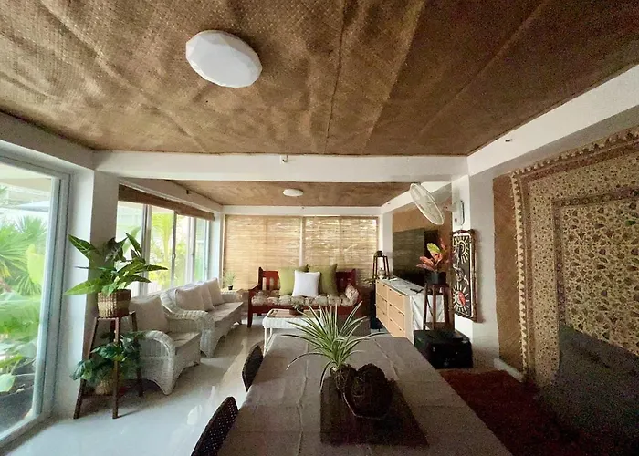Вилла Casa Vivienne Exclusive House Look (Oslob)
