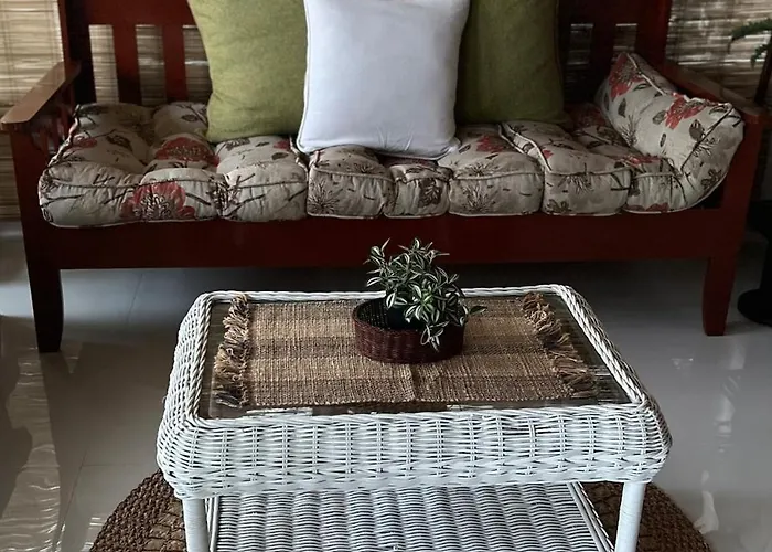 Вилла Casa Vivienne Exclusive House Look (Oslob)