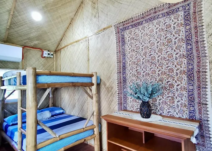 Casa Vivienne Exclusive House Вилла Look (Oslob)